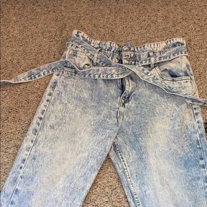 Light wash jeans